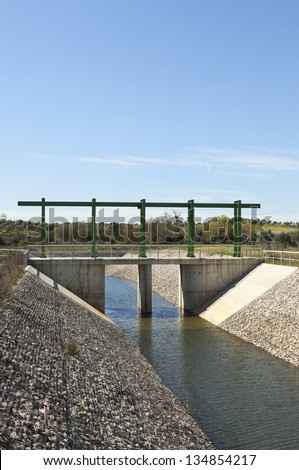 Water+Canal+Gate Gate sluice Stock Photos, Gate sluice Stock Photography, Gate sluice ...