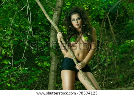 Jungle Woman Nued 26