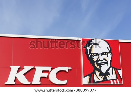 Kentucky Fried Chicken Stock Photos, Images, & Pictures ...