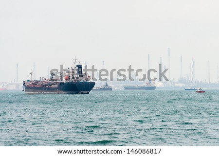 Super+Tankers+At+Sea Super tankers Stock Photos, Images, & Pictures | Shutterstock