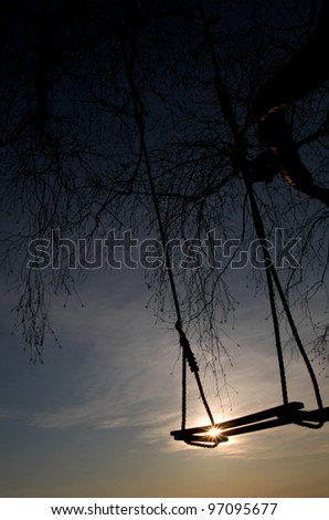 swinging from a broken tree videos porno con putas