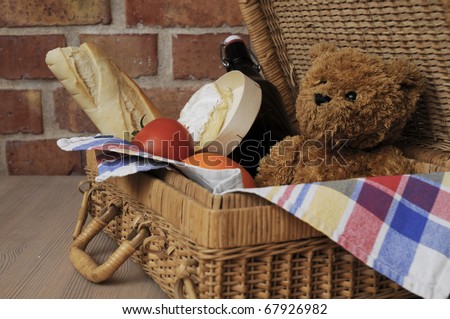 teddy bear picnic basket