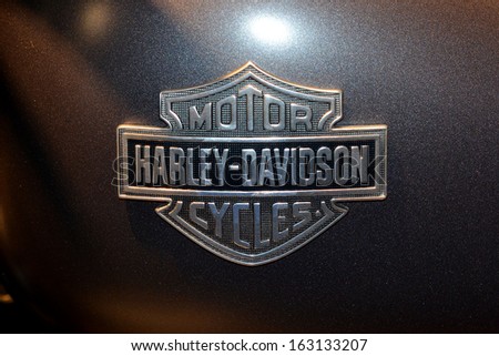 Ретро надпись Harley Davidson